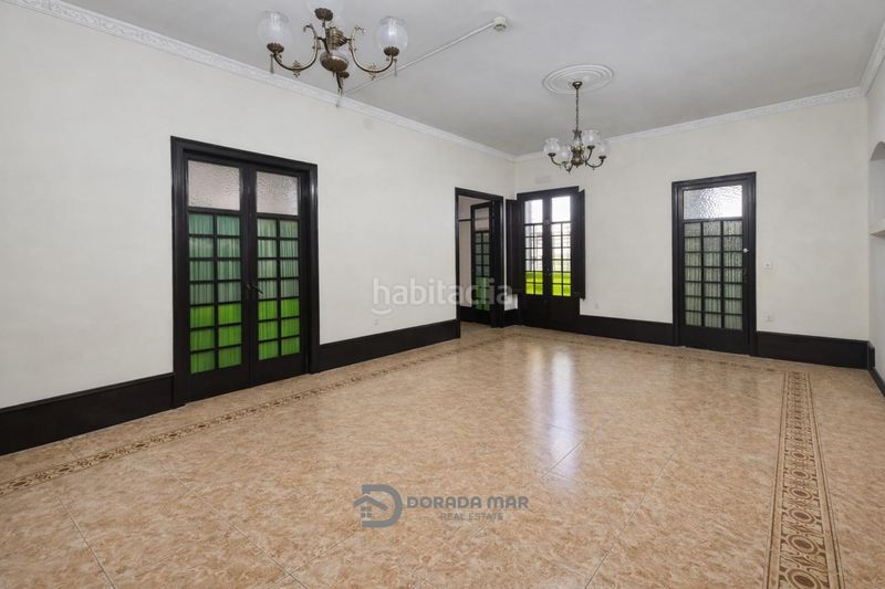 Foto ff31d573-a2b3-45d0-9391-f62434c6a43c. Edifici a Centrevila Vilanova i la Geltrú