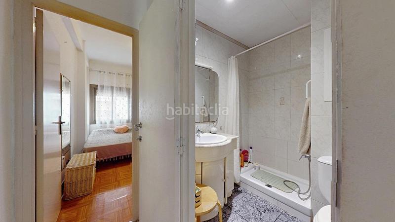 Foto df3edd0f-dcb8-466f-926f-a5bc16188a59. Piso  en la misma rambla del Poblenou en Poblenou Barcelona