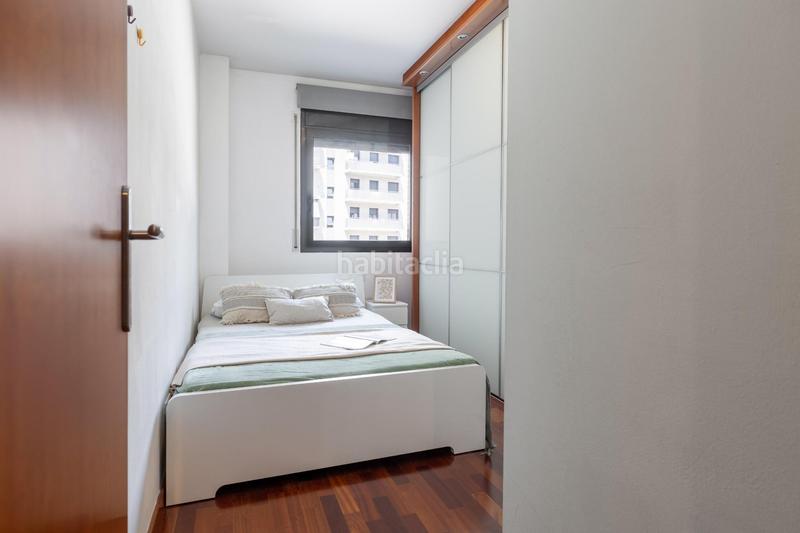 Foto 25dcef38-efd6-4ccd-9d4e-b737dc240ee7. Piso vivienda luminosa con terraza y parking junto a la rambla del Poblenou en Barcelona
