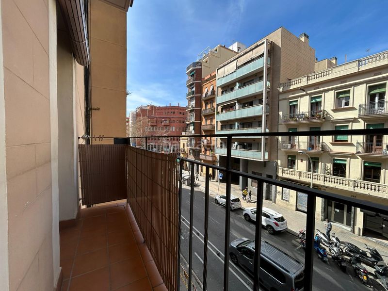 Foto 02f7717d-b001-4422-a22a-cb7810598e17. Pis a Poblenou Barcelona