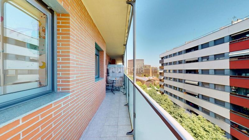 Foto 3224bd8b-df14-4a90-a169-554342db81e3. Pis amb calefacció aparcament piscina a Provençals del Poblenou Barcelona