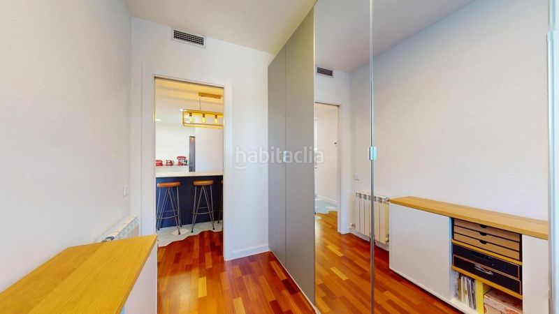 Foto cd7cf54a-9108-49e3-bd11-ca79c163b31a. Pis amb calefacció aparcament piscina a Provençals del Poblenou Barcelona