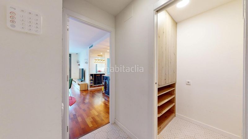 Foto e960671d-f879-4f94-8c3e-ed224a8a2584. Pis amb calefacció aparcament piscina a Provençals del Poblenou Barcelona