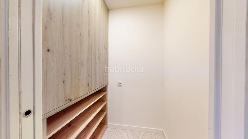 Foto ed17884f-5257-4a57-9d9f-3f9d60028f00. Pis amb calefacció aparcament piscina a Provençals del Poblenou Barcelona