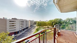 Appartamento  Calle llull. Piso familiar en quinta planta, muy luminoso y con vistas al par
