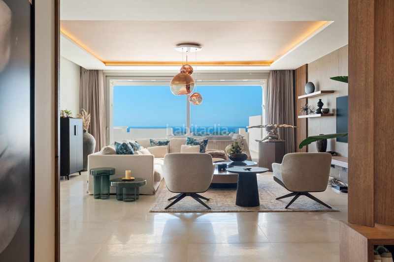 Foto 3b3242cb-1ac5-4879-aec9-d72a4b44086a. Àtic amb aparcament piscina a Los Naranjos Marbella