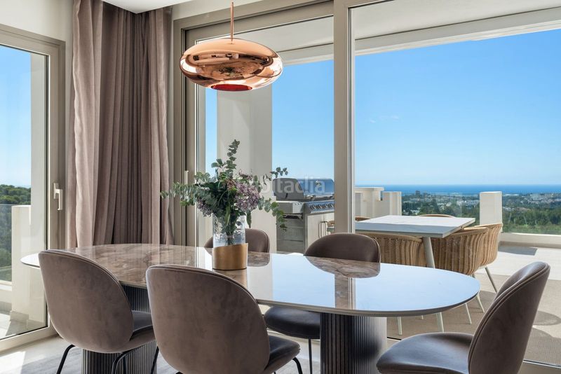 Foto 9daf6264-b660-4e79-822c-e795e3f11528. Àtic amb aparcament piscina a Los Naranjos Marbella