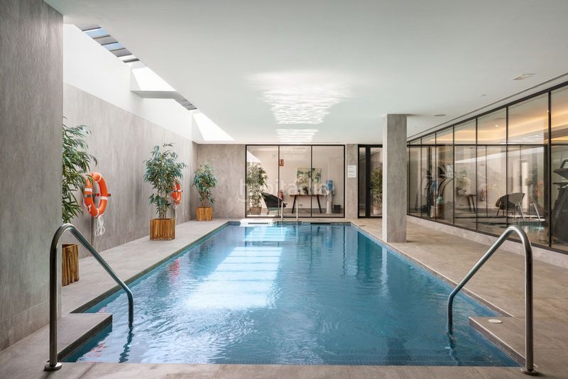 Foto e191a4cb-8489-416d-ab59-aaeda4c644c4. Àtic amb aparcament piscina a Los Naranjos Marbella