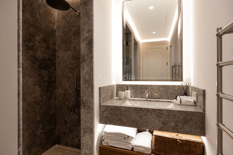 Foto b4e1be63-bfb2-4a16-a3e3-3babd3e015e8. Casa amb aparcament piscina a Puente Romano Marbella