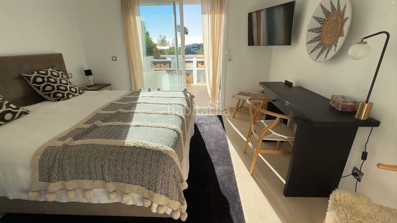 Foto 7100d4ad-5700-4a68-b8d5-3292590dbfdd. Àtic amb aparcament piscina a Los Naranjos Marbella