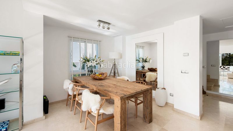 Foto e205c818-55fa-4c22-a31c-a361585529f4. Àtic amb aparcament piscina a Los Naranjos Marbella