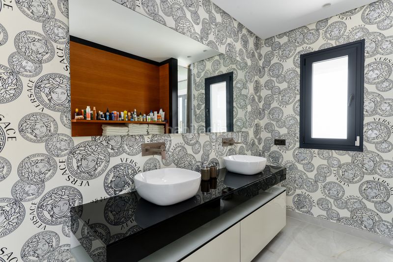 Foto a9336a5a-9867-4060-8f3d-a9e77e30e0b3. Casa amb aparcament piscina a Chullera Manilva