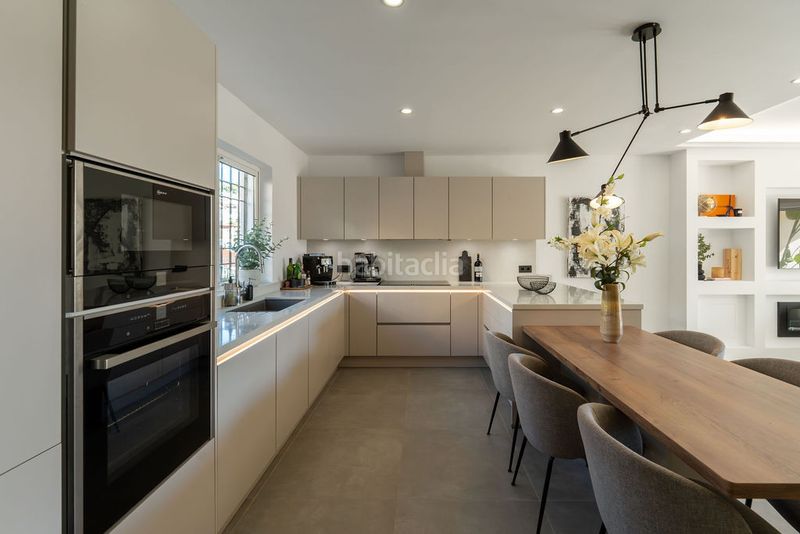Foto 1b823904-b458-42bf-9292-eacd9a4e1944. Maison jumelée dans pleyades-nva andalucia h 24 dans Marbella