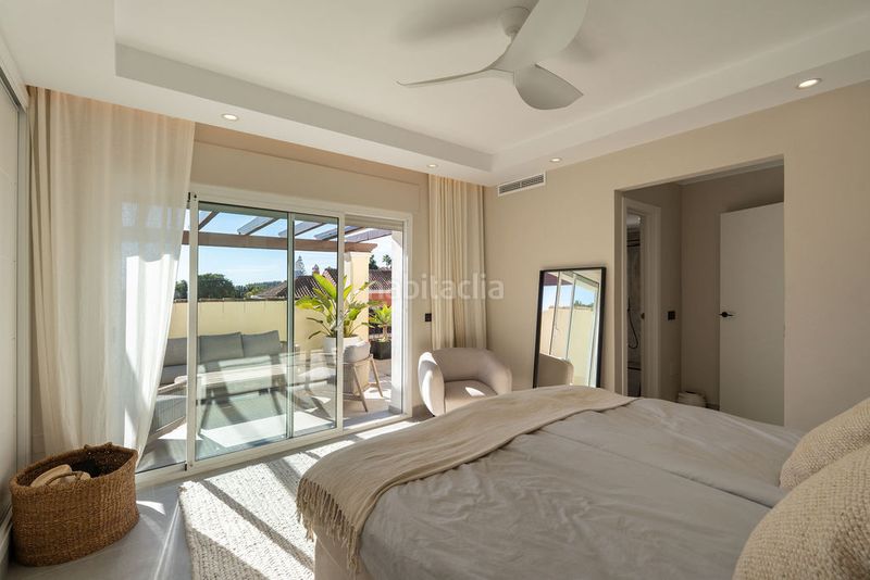 Foto 2cab3de9-3146-4f63-b21d-8061255f3fc1. Maison jumelée dans pleyades-nva andalucia h 24 dans Marbella