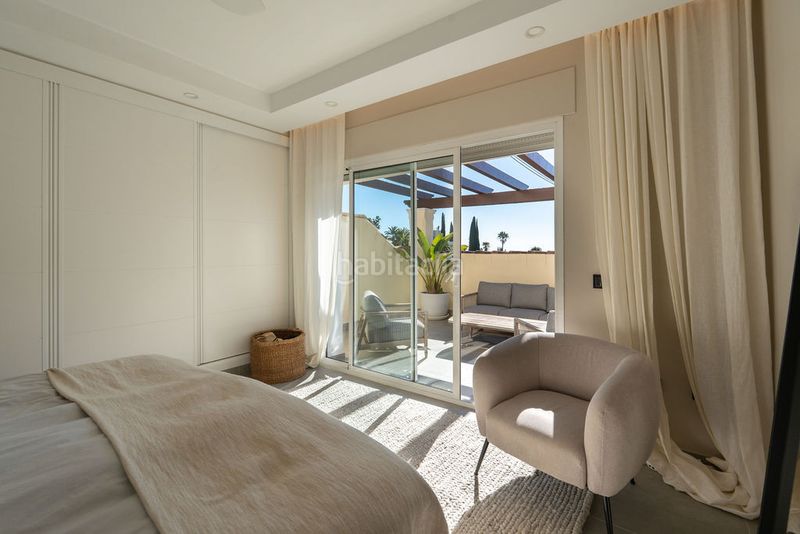 Foto 434a4bdc-f3c1-49c0-a979-b0d9e660fd93. Maison jumelée dans pleyades-nva andalucia h 24 dans Marbella