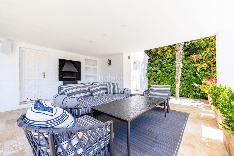 Foto 29e46a6a-7faf-4ffd-a2d3-d32b2b25df7b. Casa amb aparcament piscina a Los Monteros Marbella