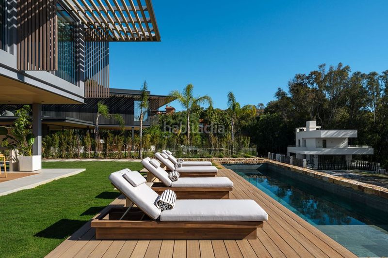Foto b5a8979e-42aa-4a17-a9c0-109e12151545. Casa amb calefacció aparcament piscina a Los Naranjos Marbella