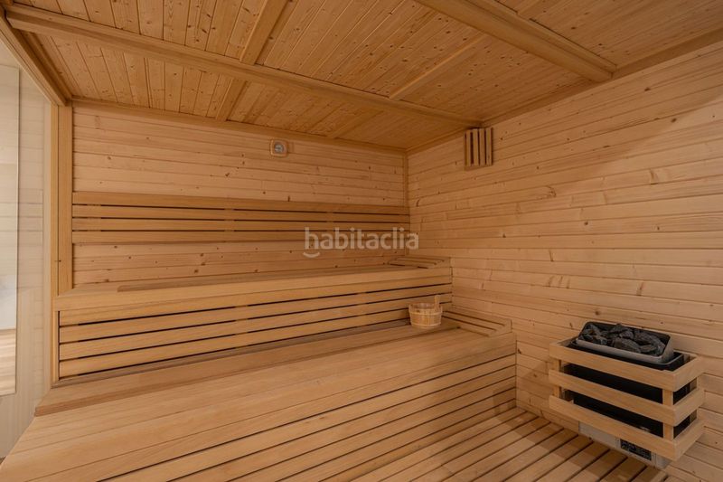 Foto c18a7b1d-fe7c-4a17-944a-fc6aa0688420. Casa amb calefacció aparcament piscina a Los Naranjos Marbella
