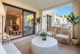Apartment en Nueva Andaluc�a centro. Apartamento de 2 dormitorios en nueva andaluc�a