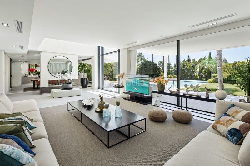 Foto 98f9999d-b42a-4f2e-a239-e2bd62c1c0dd. Xalet amb aparcament piscina a bahía de Marbella Marbella