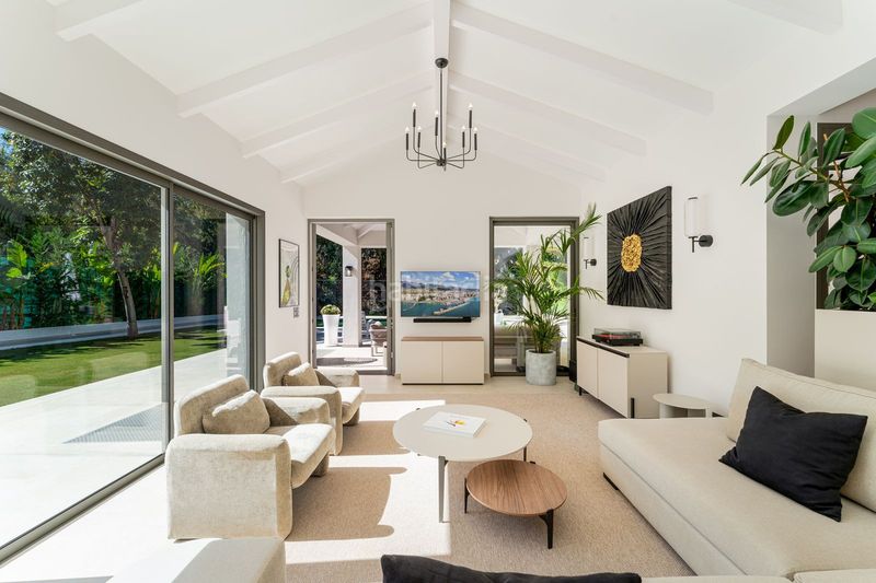 Foto 159a7102-432b-4b7e-9f91-de9e2f20803a. Chalet en Los Naranjos Marbella