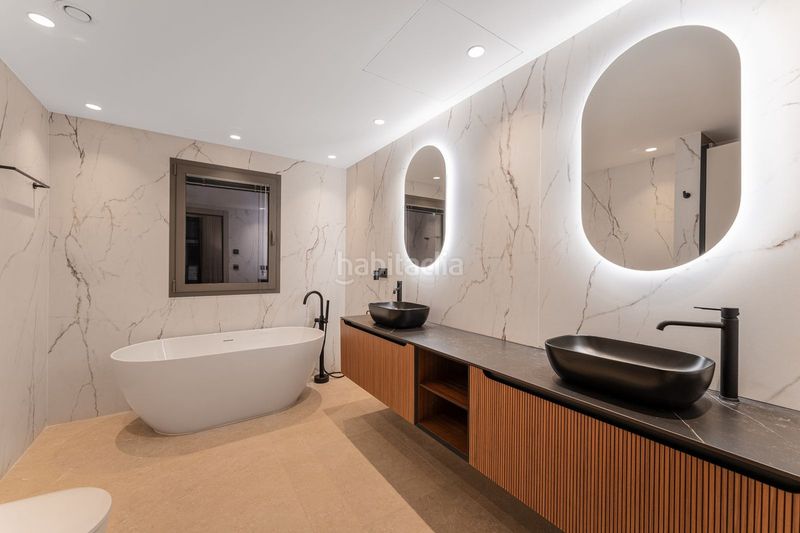 Foto 30e6abfa-b69d-42a9-8136-5458a1ecc1a5. Chalet en Los Naranjos Marbella