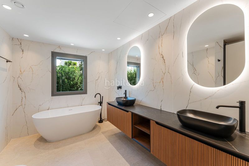 Foto ab74ae82-ad69-44ef-8eb0-8c08627fc939. Chalet en Los Naranjos Marbella