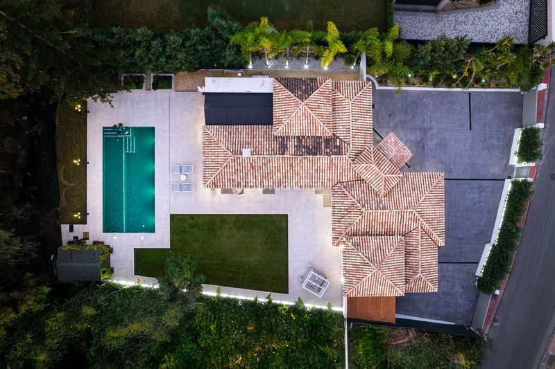 Foto ed073866-6d59-4444-a7db-a6b776540d06. Chalet en Los Naranjos Marbella