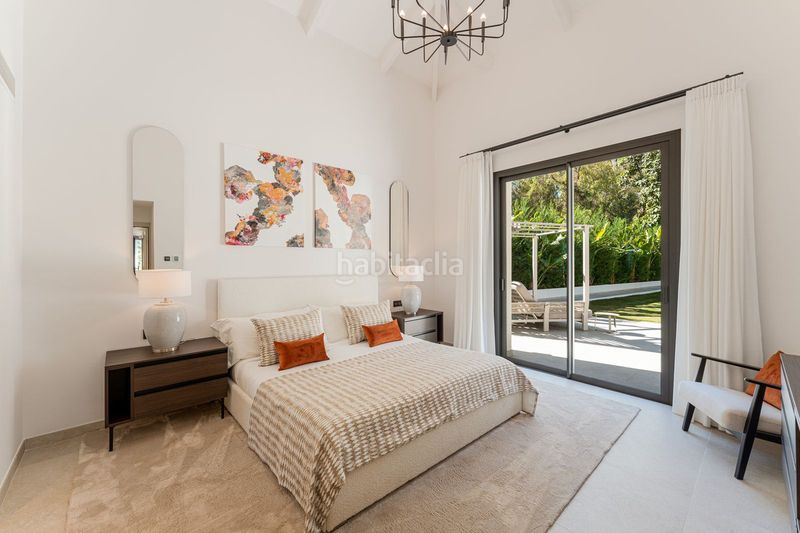 Foto 0b3cc03d-bb61-4d33-b28f-97c8a3b637fd. Xalet amb aparcament piscina a Los Naranjos Marbella