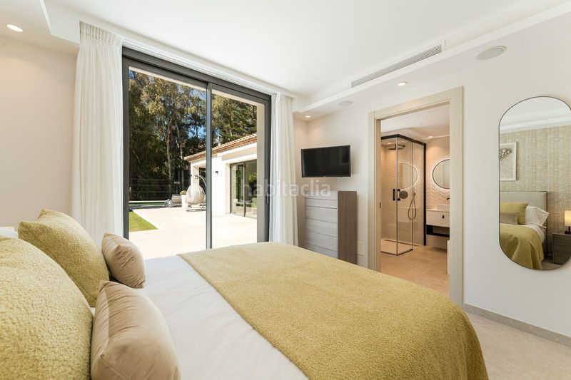 Foto 63ff962a-669d-467a-8f51-e2e00b00ba3c. Xalet amb aparcament piscina a Los Naranjos Marbella