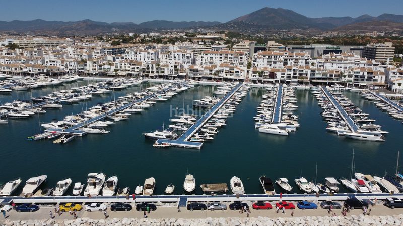 Foto ab38f7cf-9100-40ea-bf88-2db82da2045f. Pis a Puerto Banús Marbella