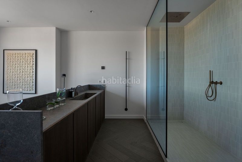 Foto da40eeb6-4873-4b07-a69e-31ad826a664c. Dúplex amb aparcament piscina a Los Naranjos Marbella