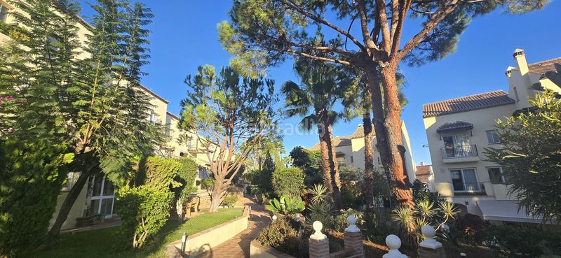 Foto 03faa9d4-1d90-4a47-aa48-244c4a4d7e16. Àtic amb aparcament piscina a Aloha Marbella