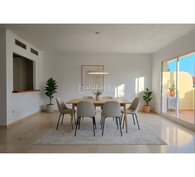 Foto 27f60fa7-04db-40e8-af6d-3b6d7a158e8c. Àtic amb aparcament piscina a Aloha Marbella