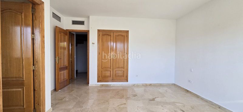 Foto 3cd821ea-8b6d-4414-8807-e68cbbe87a62. Àtic amb aparcament piscina a Aloha Marbella