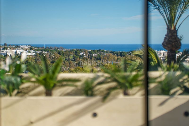 Foto 5b4766fa-d3d7-4b21-91e1-4e282c4eb544. Àtic amb aparcament piscina a Los Naranjos Marbella