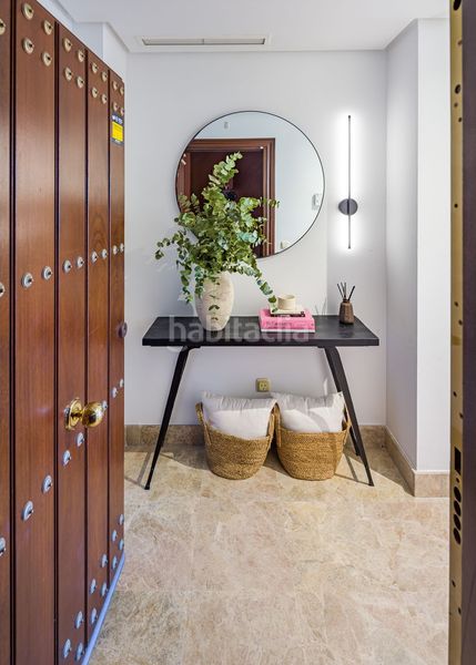 Foto 19a9f80e-a996-46e5-a432-175d68350f6f. Planta baixa amb aparcament piscina a Las Brisas Marbella