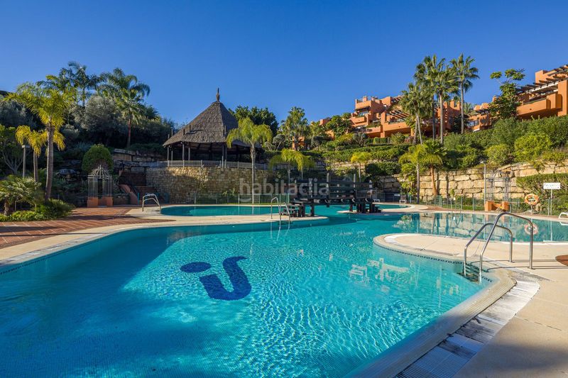 Foto 4412dea5-5a7e-457e-99e2-f465593b1932. Planta baixa amb aparcament piscina a Las Brisas Marbella