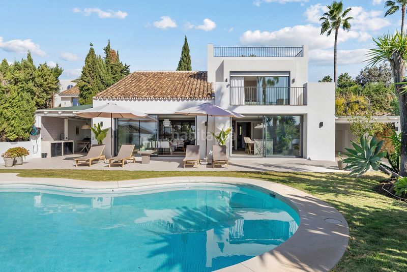 Foto 18cc7bc2-f5c7-420f-96e1-fa7b96e37e51. Chalet en Aloha Marbella