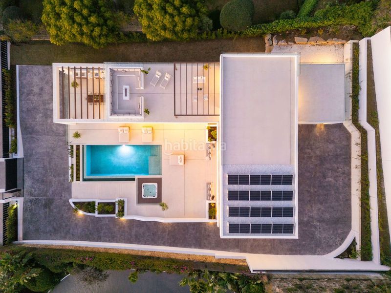 Foto d31640dd-5168-4ffe-87f6-b3227da03abf. Xalet amb aparcament piscina a Parque Central Estepona