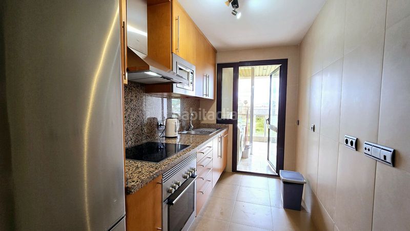 Foto c8ba420e-59af-4851-9687-12d006dad7dc. Apartamento en Puerto de la Duquesa Manilva