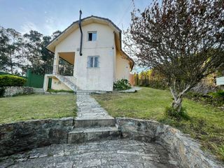 Casa en Camariñas. Vivienda con jardín en costa da morte  terra de soneira