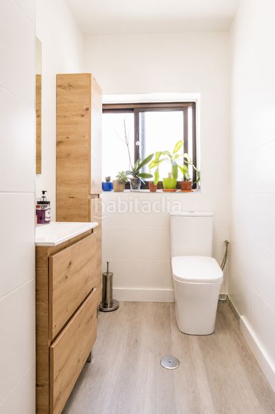 Foto 439fd01c-cda4-4a0a-a3a6-a91254323452. Flat with heating in Riazor - Visma Coruña (A)