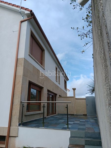 Foto 8dfa9943-6972-4e66-89b7-913ba56d7d7c. Casa amb calefacció piscina a Noalla Sanxenxo