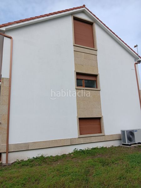 Foto c241b3cb-669d-44cf-9da8-a7ff90c6e795. Casa amb calefacció piscina a Noalla Sanxenxo