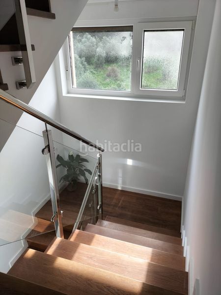 Foto dedd0431-0b12-4ab2-a5f8-ee26277858c2. Casa amb calefacció piscina a Noalla Sanxenxo