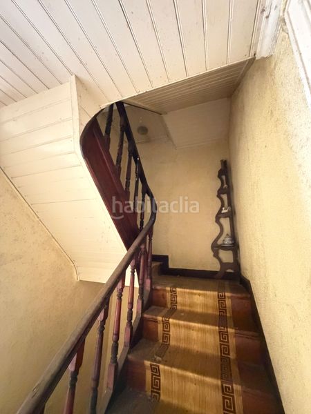 Foto eed79c1b-e8ea-46eb-89c5-55b11bb98d08. Casa adossada a Ponteceso