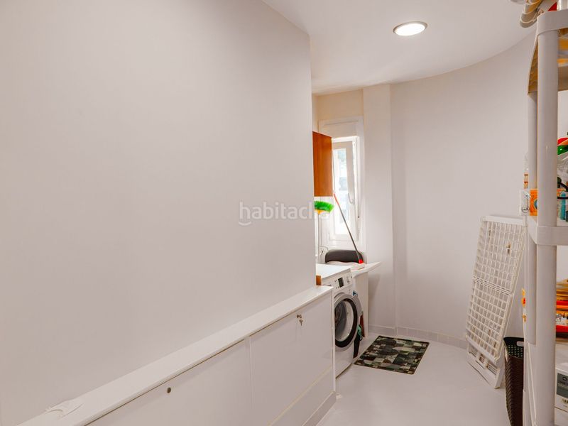 Foto 0389d654-1e74-49ba-8e56-e839ee8803f1. Casa amb calefacció a Carballo