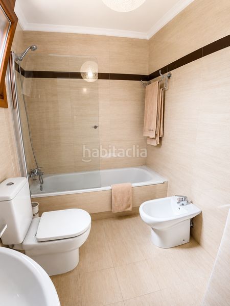 Foto 0d5ed0c6-f245-481b-ad10-3cec60b734ec. Casa amb calefacció piscina a Sanxenxo pueblo Sanxenxo