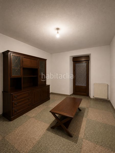 Foto c4fdd1d0-af01-4233-b3ae-bf586857ffe9. Casa amb calefacció a Forcarei